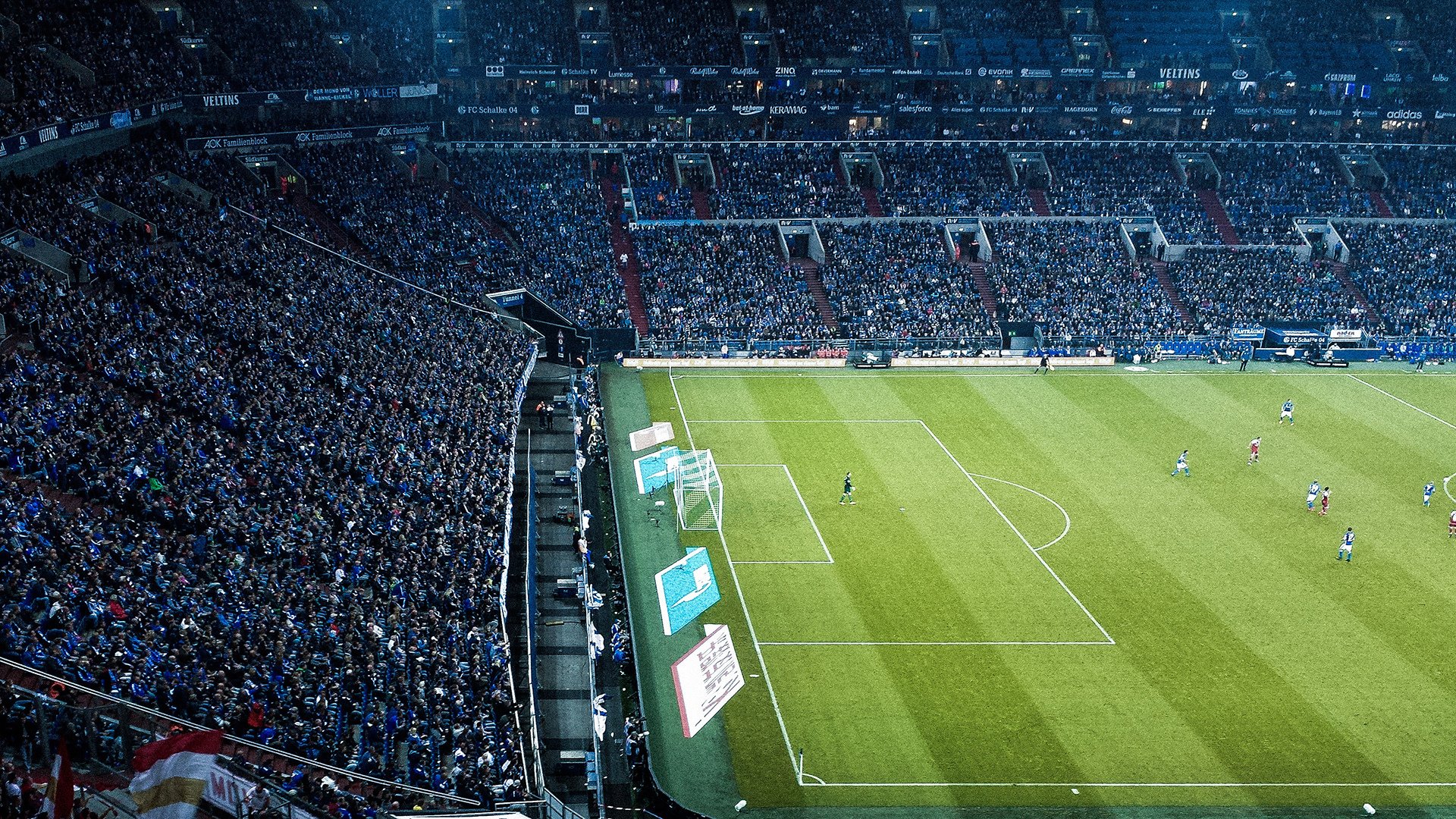 欧冠半决赛焦点战，森林狼巅峰对决胜出湖人，一场跨越时空的体育精神交响